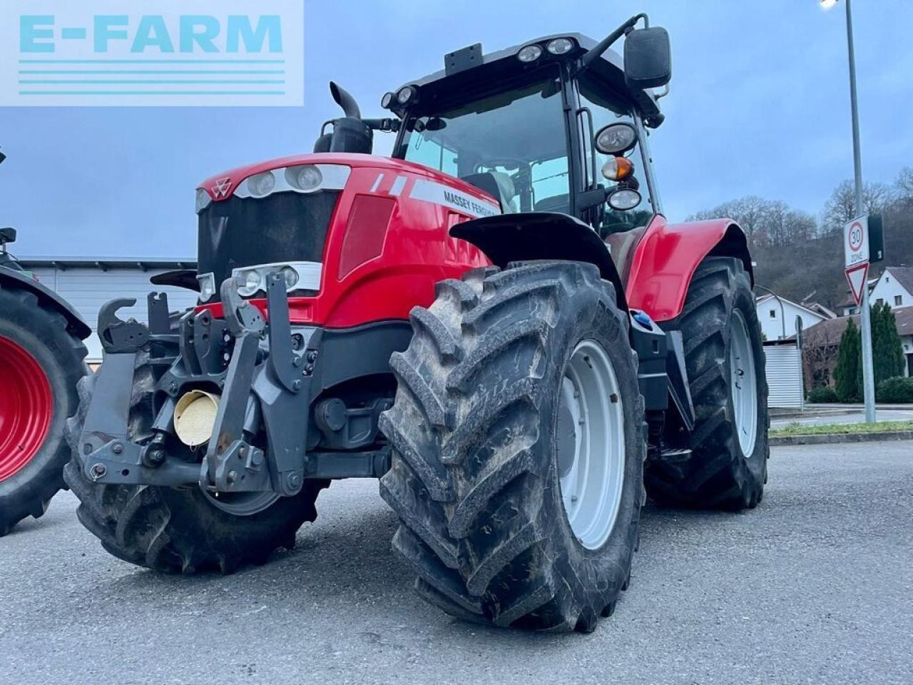 Massey Ferguson mf 6718 s dyna-vt - Трактор: снимка 3 Massey Ferguson mf 6718 s dyna-vt - Трактор: снимка 3