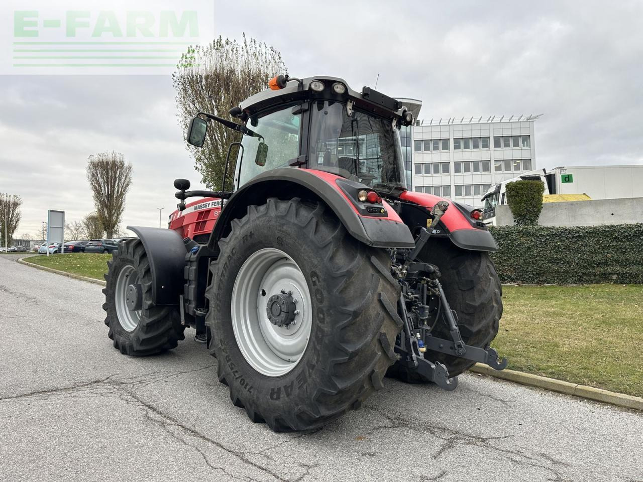 Massey Ferguson mf 8737 - Трактор: снимка 5 Massey Ferguson mf 8737 - Трактор: снимка 5