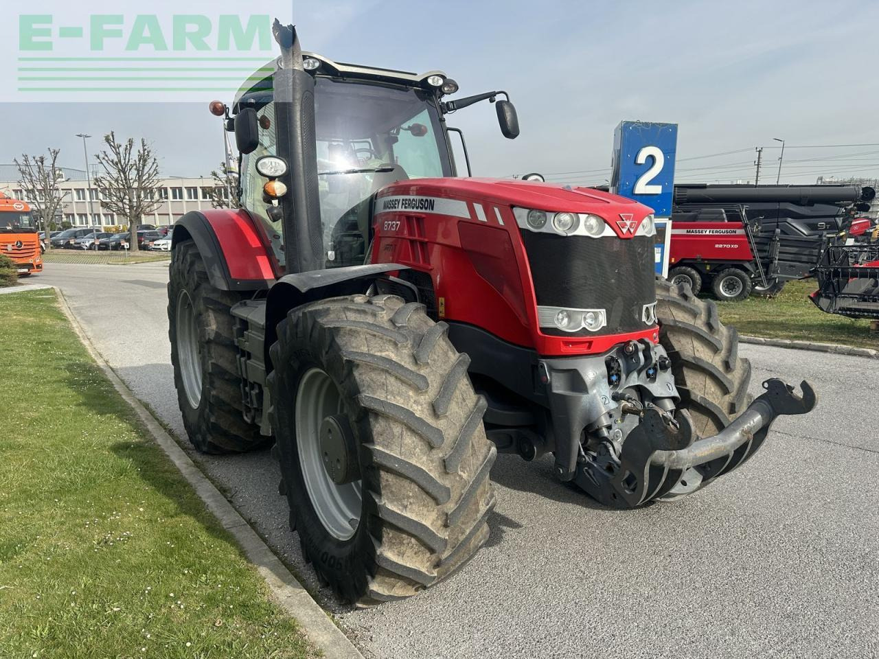 Massey Ferguson mf 8737 - Трактор: снимка 1 Massey Ferguson mf 8737 - Трактор: снимка 1