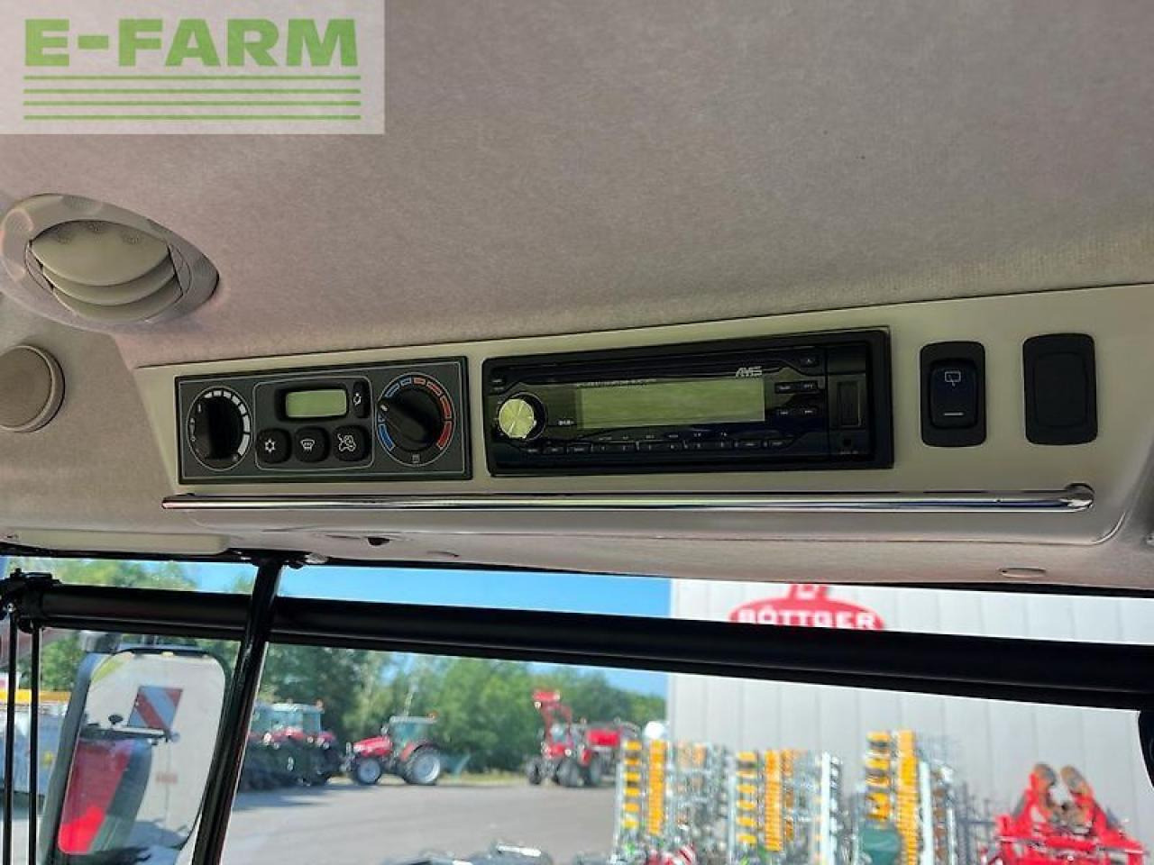 Massey Ferguson mf 8740 s dyna-vt exclusive Exclusive - Трактор: снимка 5 Massey Ferguson mf 8740 s dyna-vt exclusive Exclusive - Трактор: снимка 5