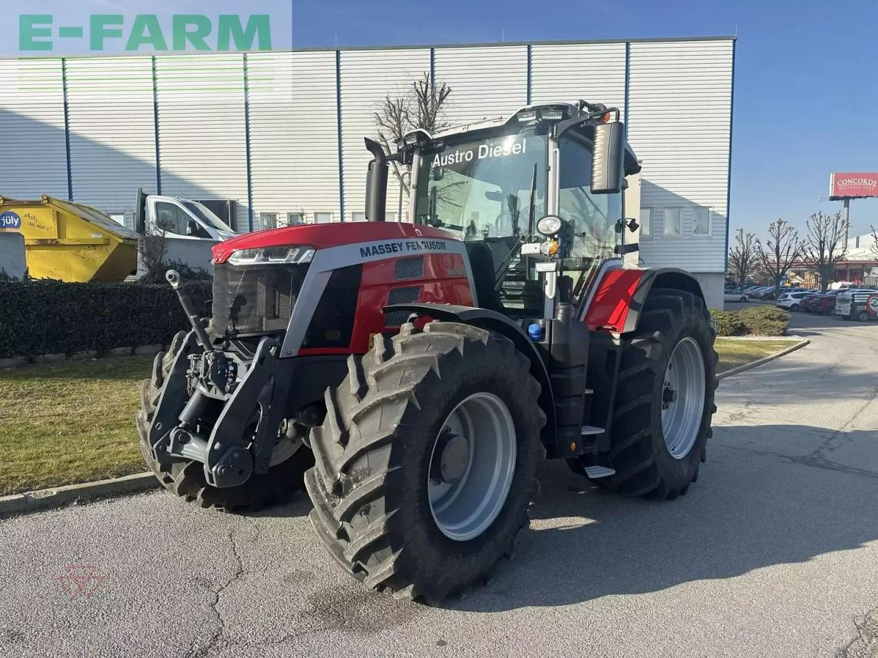 Massey Ferguson mf 8s.205 - Трактор: снимка 3 Massey Ferguson mf 8s.205 - Трактор: снимка 3