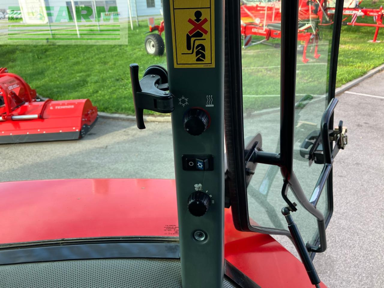 Трактор McCormick CX 75: снимка 43