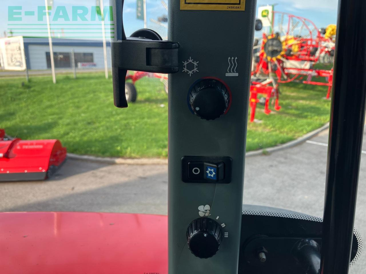 Трактор McCormick CX 75: снимка 46