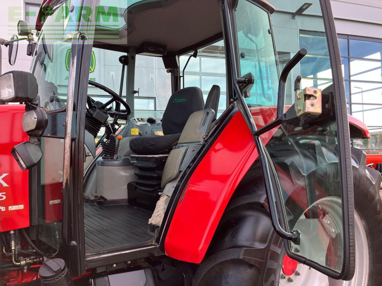 Трактор McCormick CX 75: снимка 24