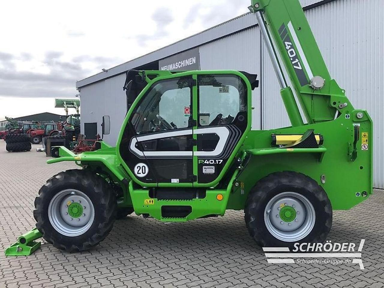 Телескопичен товарач Merlo p 40.17: снимка 9