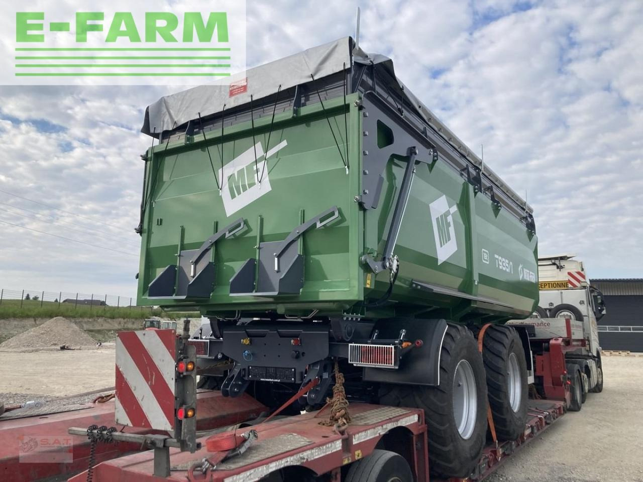 Metal-Fach t 935/1-24 to muldenkipper-voll - Селскостопанско ремарке самосвал: снимка 4 Metal-Fach t 935/1-24 to muldenkipper-voll - Селскостопанско ремарке самосвал: снимка 4