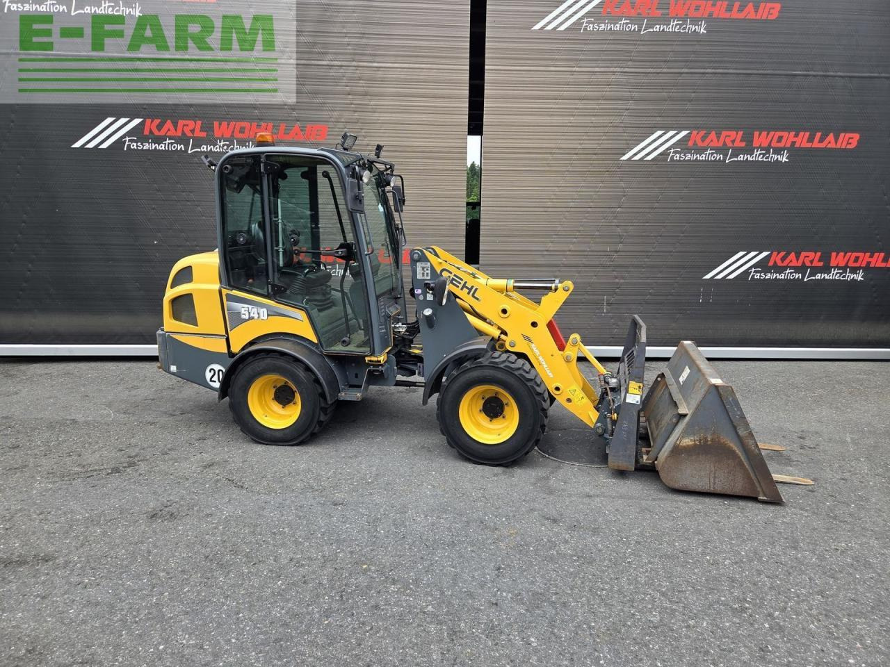 Mustang al540 - Мини багер: снимка 2 Mustang al540 - Мини багер: снимка 2