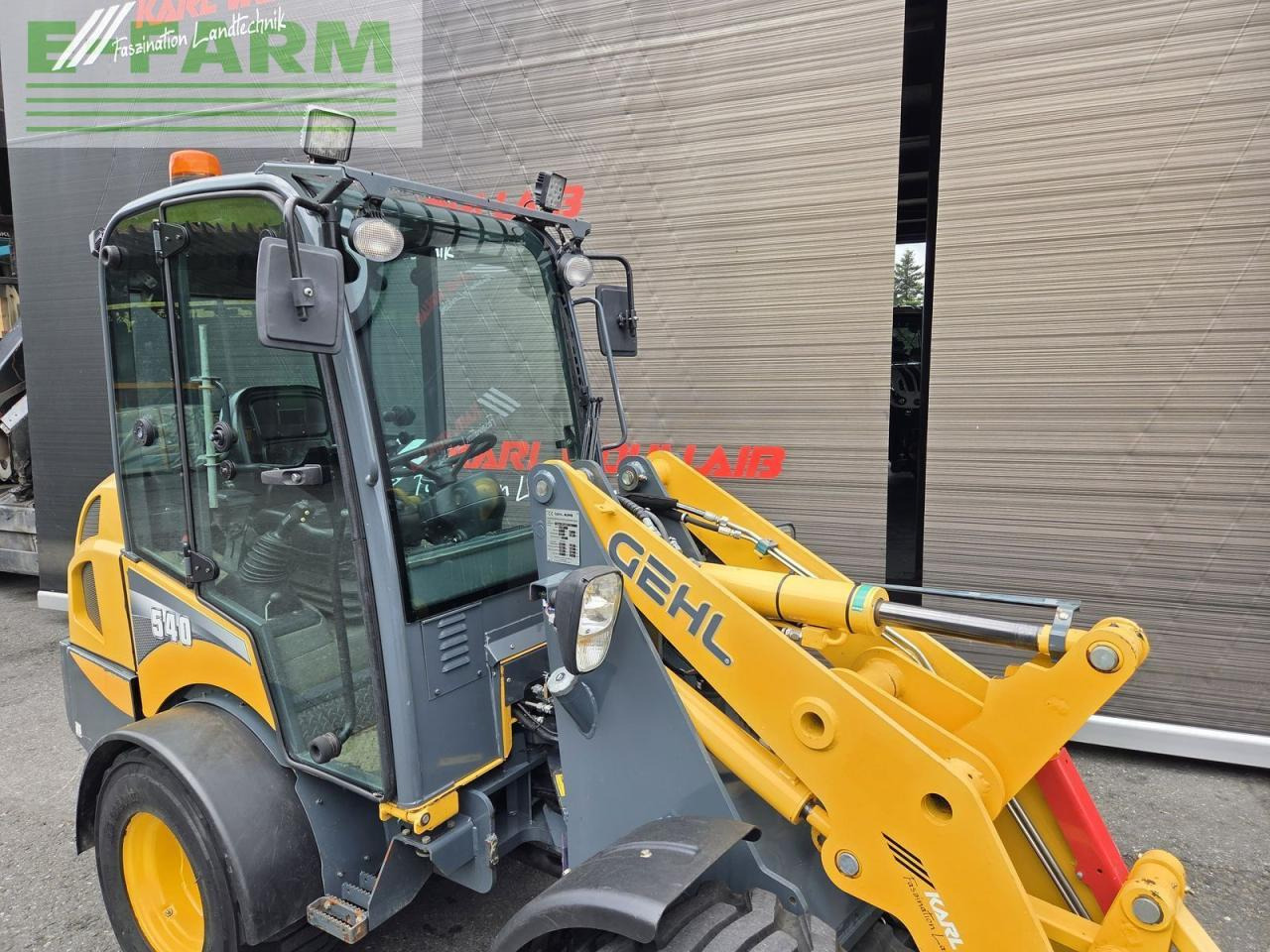 Mustang al540 - Мини багер: снимка 5 Mustang al540 - Мини багер: снимка 5