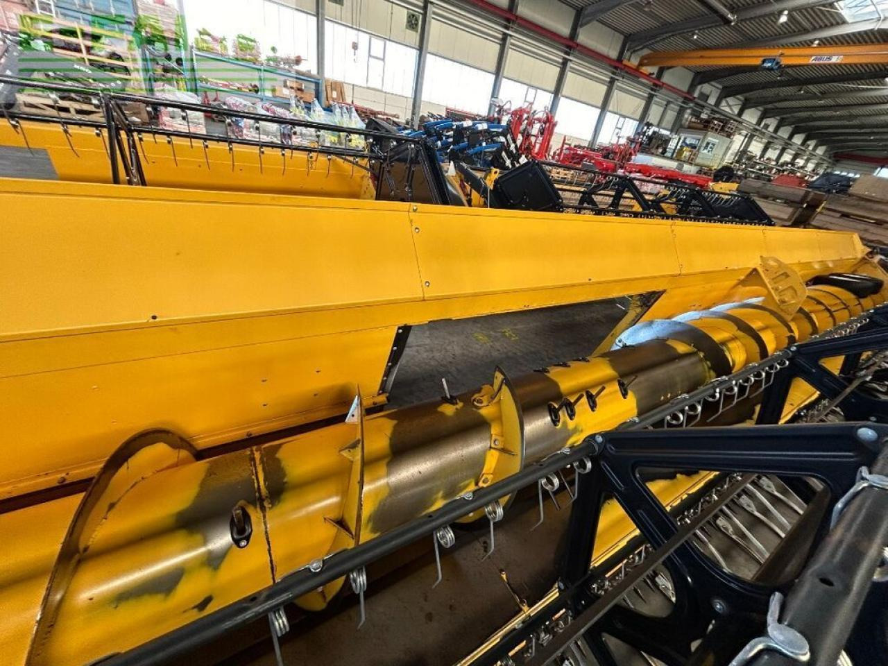 New Holland 760cg 12.5m/41 ft vf - Принадлежност за силажокомбайн: снимка 3 New Holland 760cg 12.5m/41 ft vf - Принадлежност за силажокомбайн: снимка 3