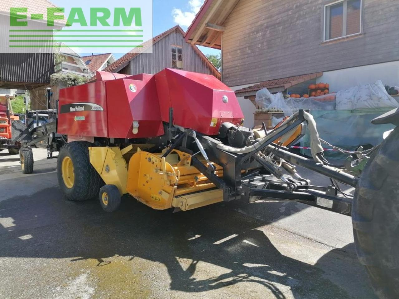 New Holland BB 920 - Сламопреса за квадратни бали: снимка 1 New Holland BB 920 - Сламопреса за квадратни бали: снимка 1