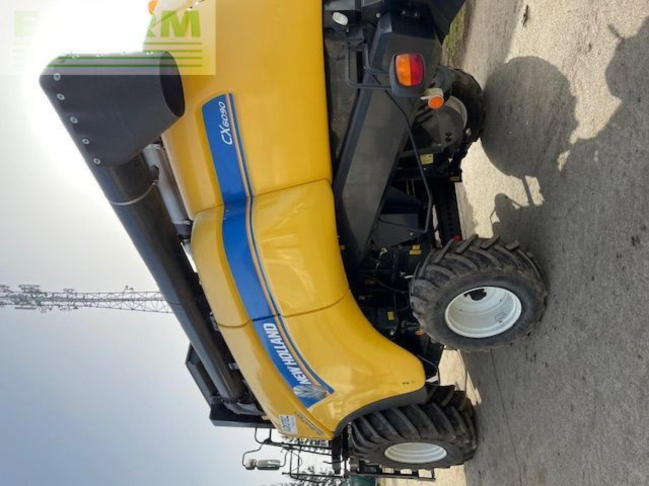 New Holland CX6090 - Зърнокомбайн: снимка 5 New Holland CX6090 - Зърнокомбайн: снимка 5