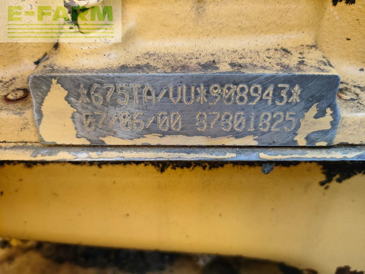 New Holland TX 66 - Зърнокомбайн: снимка 4 New Holland TX 66 - Зърнокомбайн: снимка 4