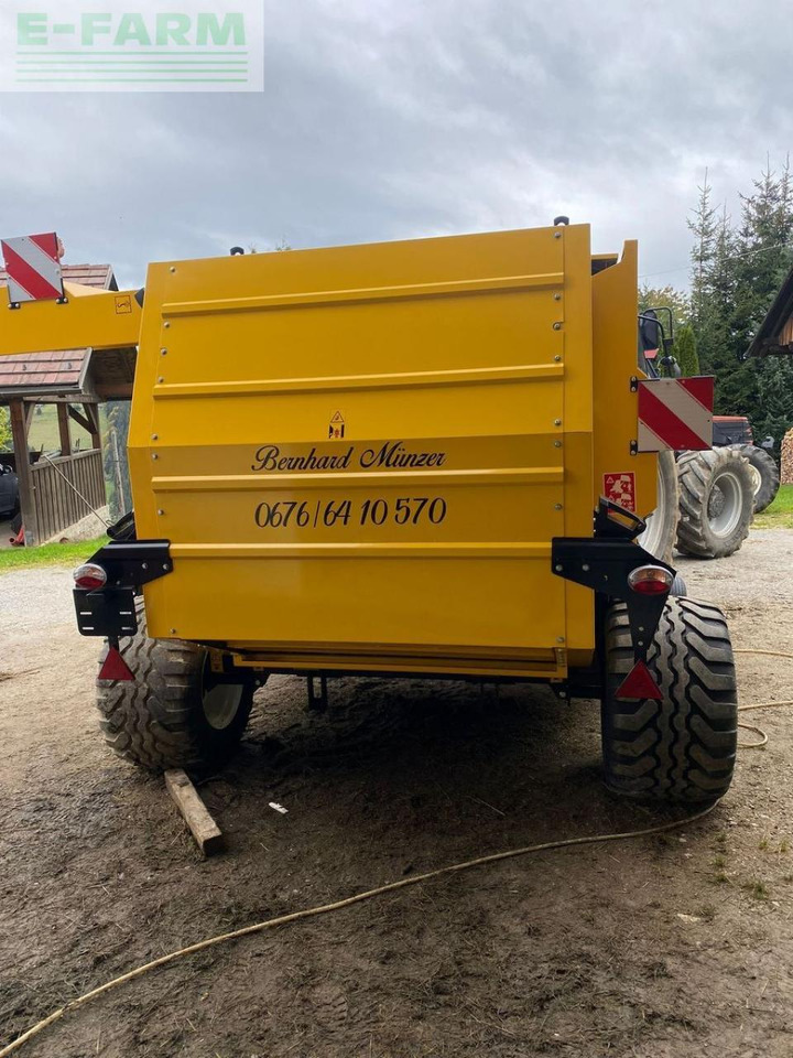New Holland br 6090 - Сламопреса за квадратни бали: снимка 3 New Holland br 6090 - Сламопреса за квадратни бали: снимка 3