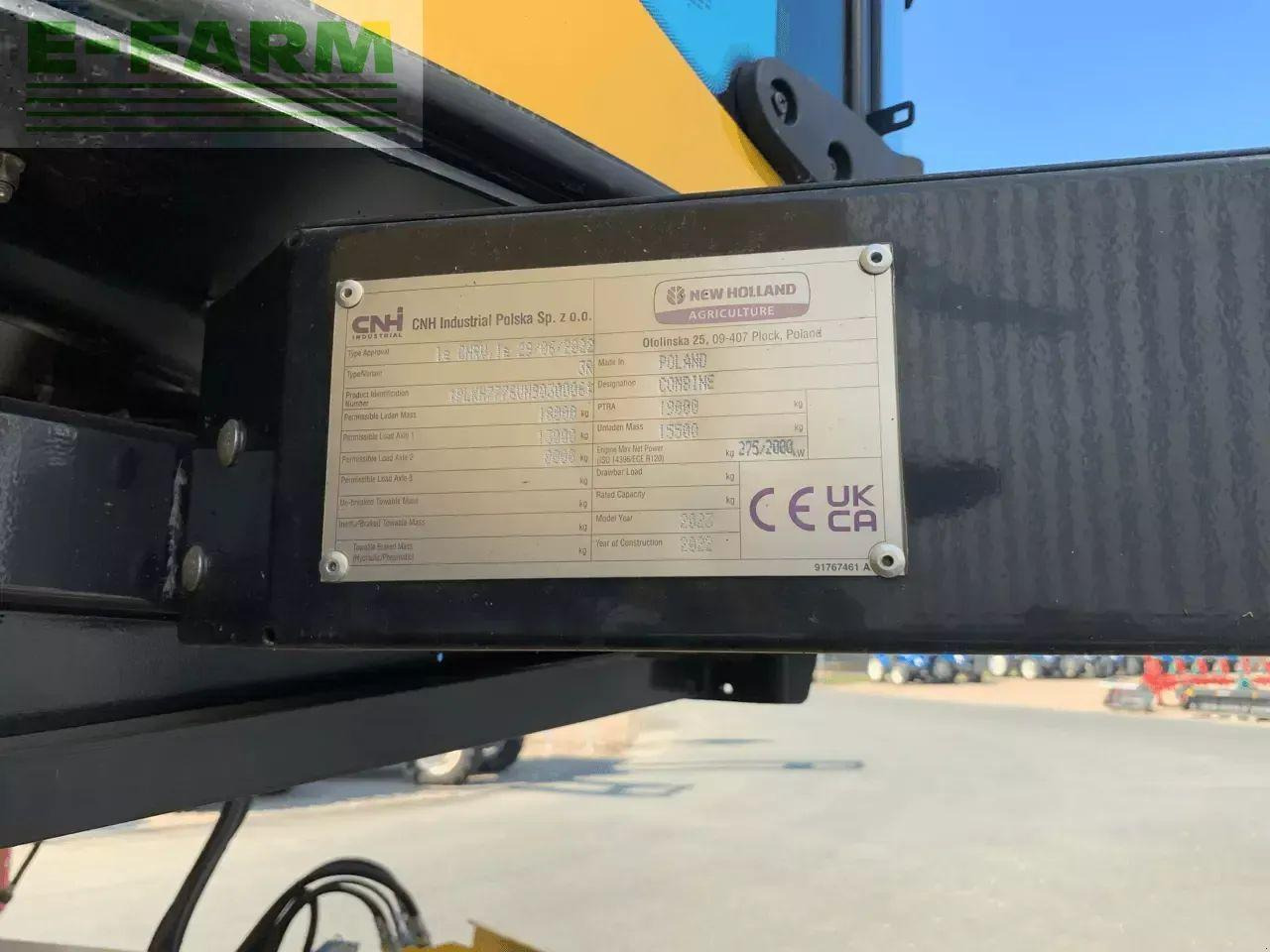 New Holland ch 7.70 stage 5 - Зърнокомбайн: снимка 3 New Holland ch 7.70 stage 5 - Зърнокомбайн: снимка 3