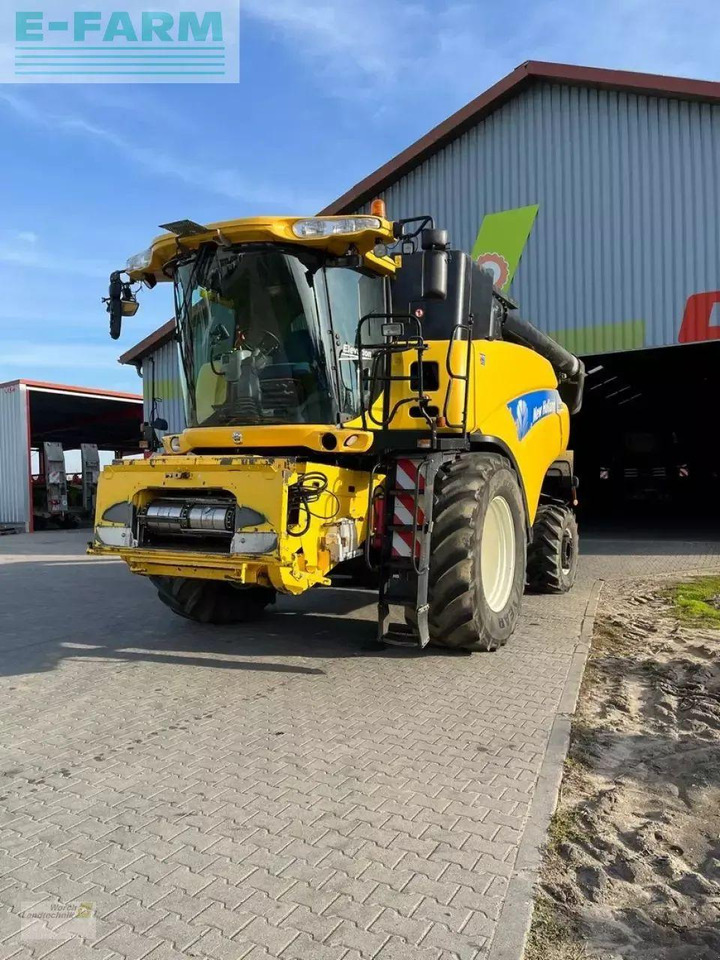 New Holland cr 9070 - Зърнокомбайн: снимка 1 New Holland cr 9070 - Зърнокомбайн: снимка 1