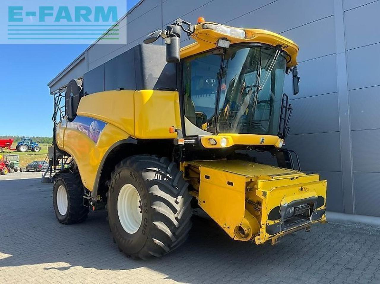 New Holland cr 9070 elevation - Зърнокомбайн: снимка 1 New Holland cr 9070 elevation - Зърнокомбайн: снимка 1