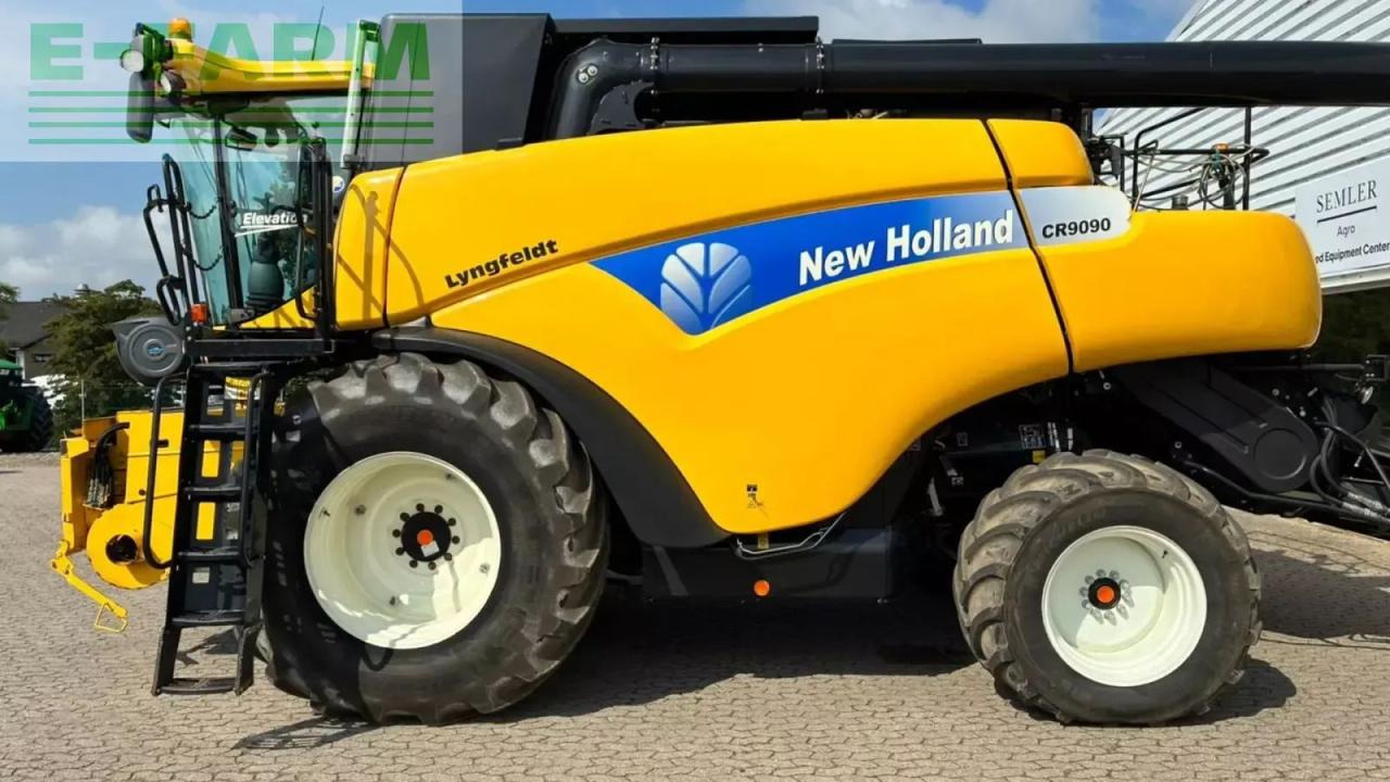 New Holland cr9090 cr9090 - Зърнокомбайн: снимка 3 New Holland cr9090 cr9090 - Зърнокомбайн: снимка 3