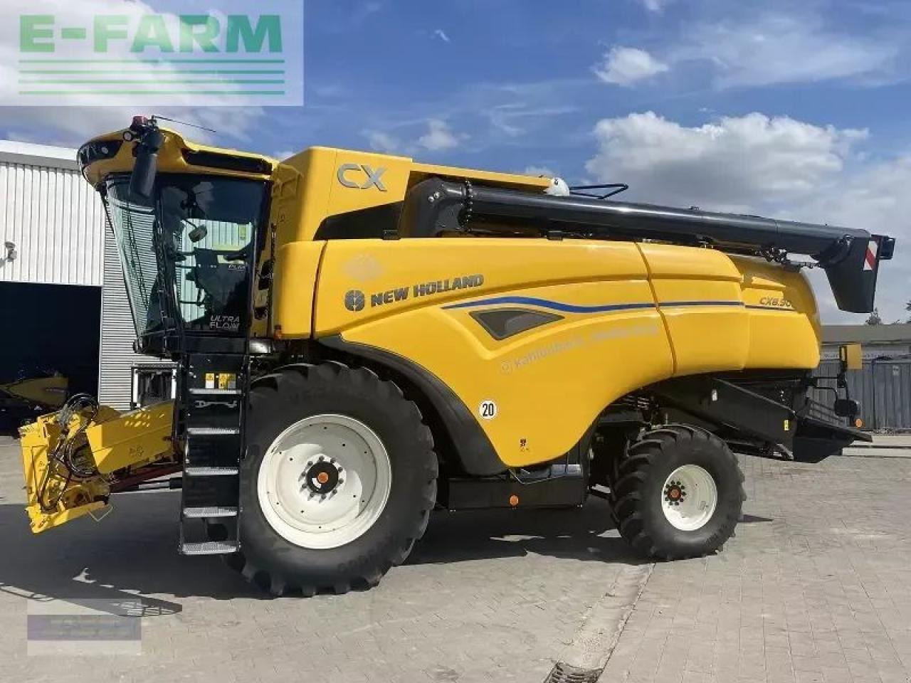 New Holland cx 8.90 - Зърнокомбайн: снимка 1 New Holland cx 8.90 - Зърнокомбайн: снимка 1