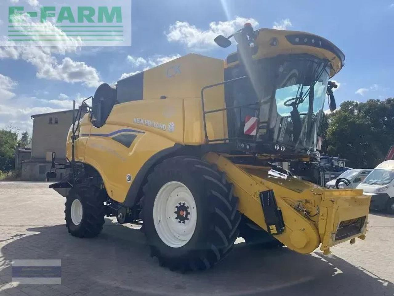 Зърнокомбайн New Holland cx 8.90: снимка 6 Зърнокомбайн New Holland cx 8.90: снимка 6