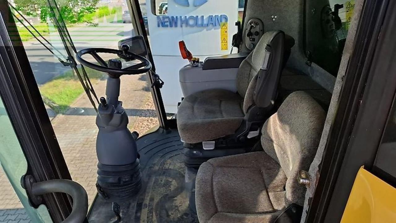 Зърнокомбайн New Holland cx 840: снимка 6