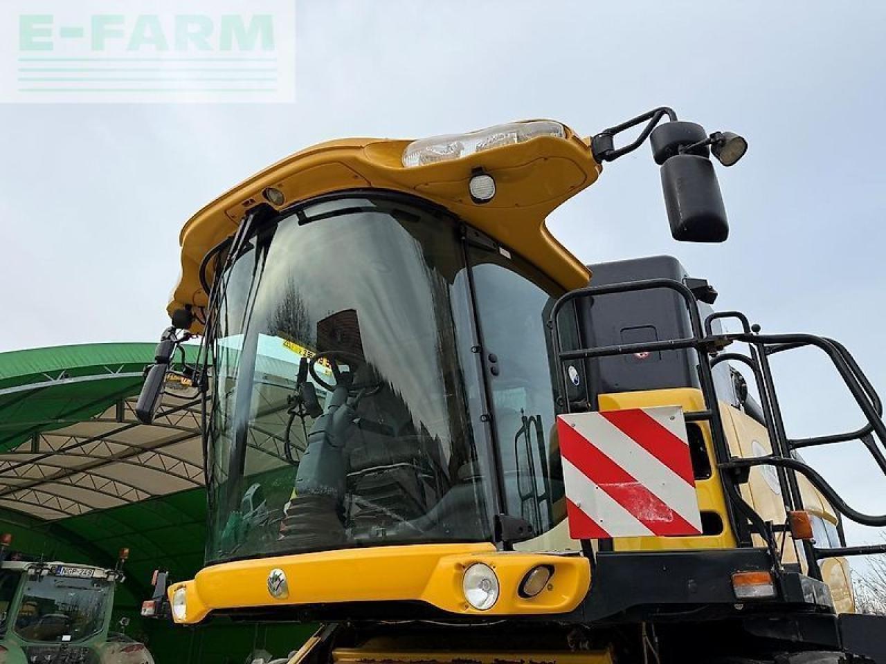 Зърнокомбайн New Holland cx8070 (cx8060,cx8080): снимка 8 Зърнокомбайн New Holland cx8070 (cx8060,cx8080): снимка 8