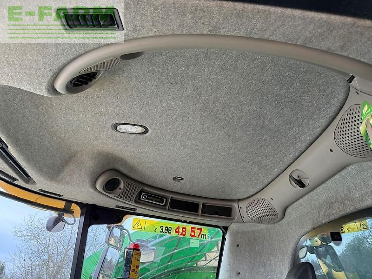 Зърнокомбайн New Holland cx8070 (cx8060,cx8080): снимка 27 Зърнокомбайн New Holland cx8070 (cx8060,cx8080): снимка 27