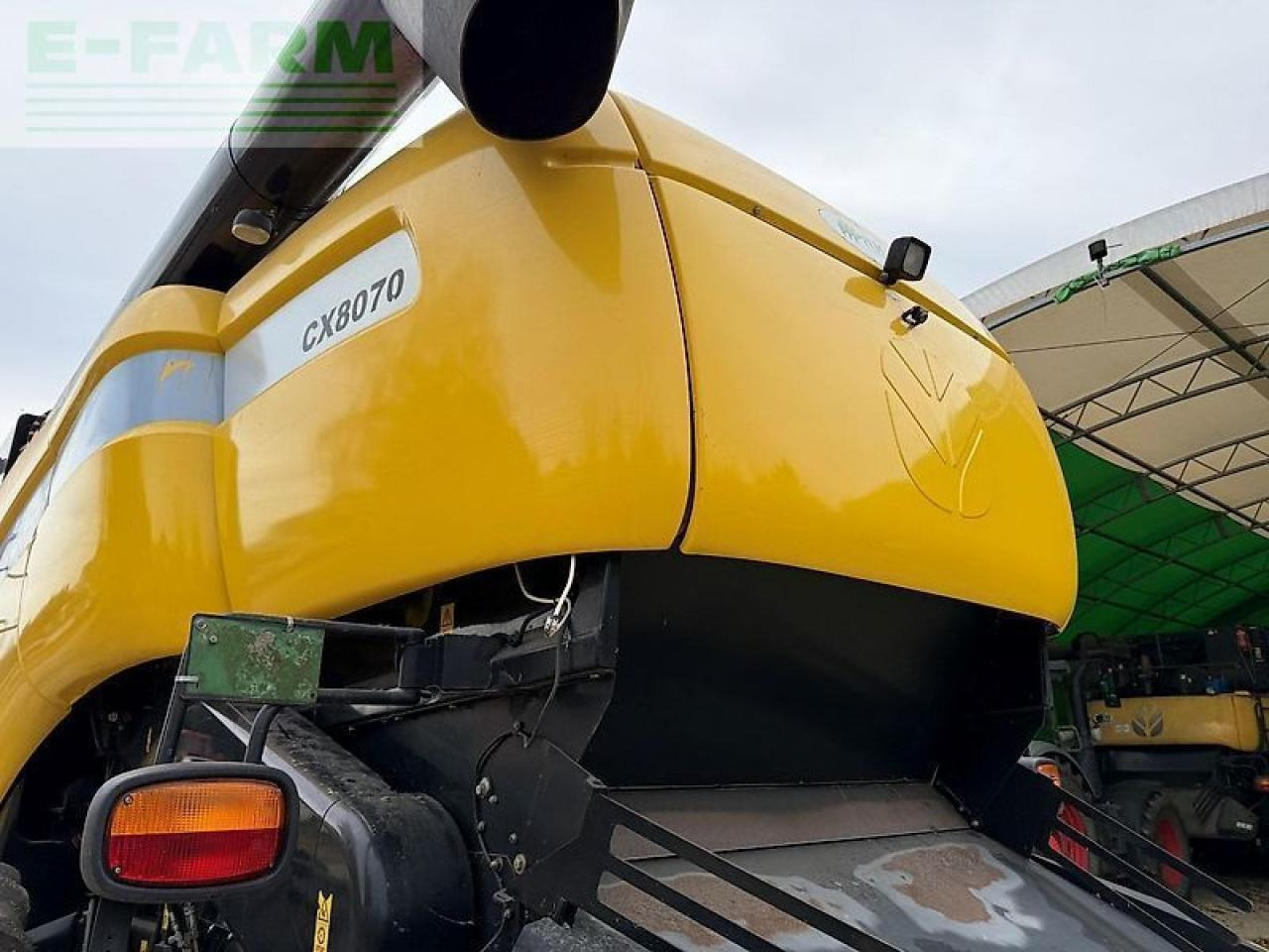 Зърнокомбайн New Holland cx8070 (cx8060,cx8080): снимка 14 Зърнокомбайн New Holland cx8070 (cx8060,cx8080): снимка 14