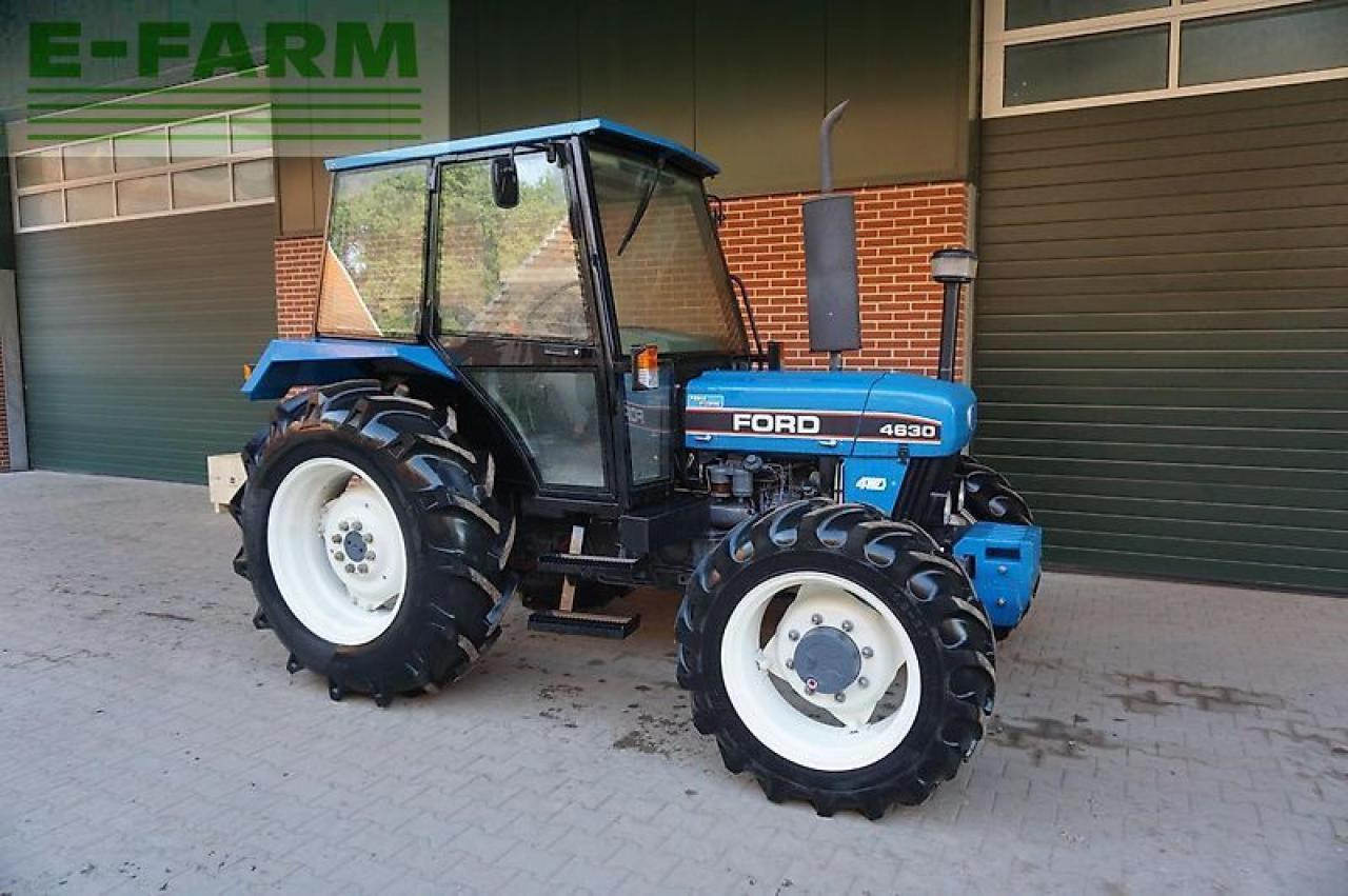 New Holland ford 4630 nur 86 std.! - Трактор: снимка 1 New Holland ford 4630 nur 86 std.! - Трактор: снимка 1
