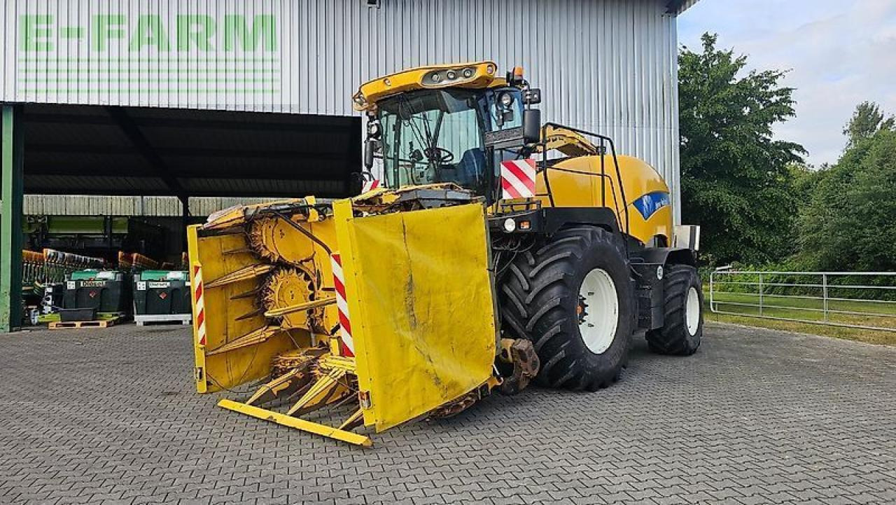 New Holland fr 9050 - Силажокомбайн: снимка 1 New Holland fr 9050 - Силажокомбайн: снимка 1