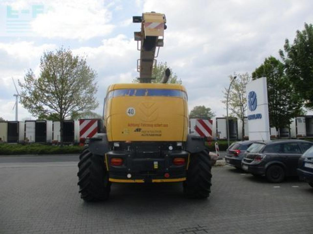 New Holland fr 9050 / fr9050 - Силажокомбайн: снимка 4 New Holland fr 9050 / fr9050 - Силажокомбайн: снимка 4