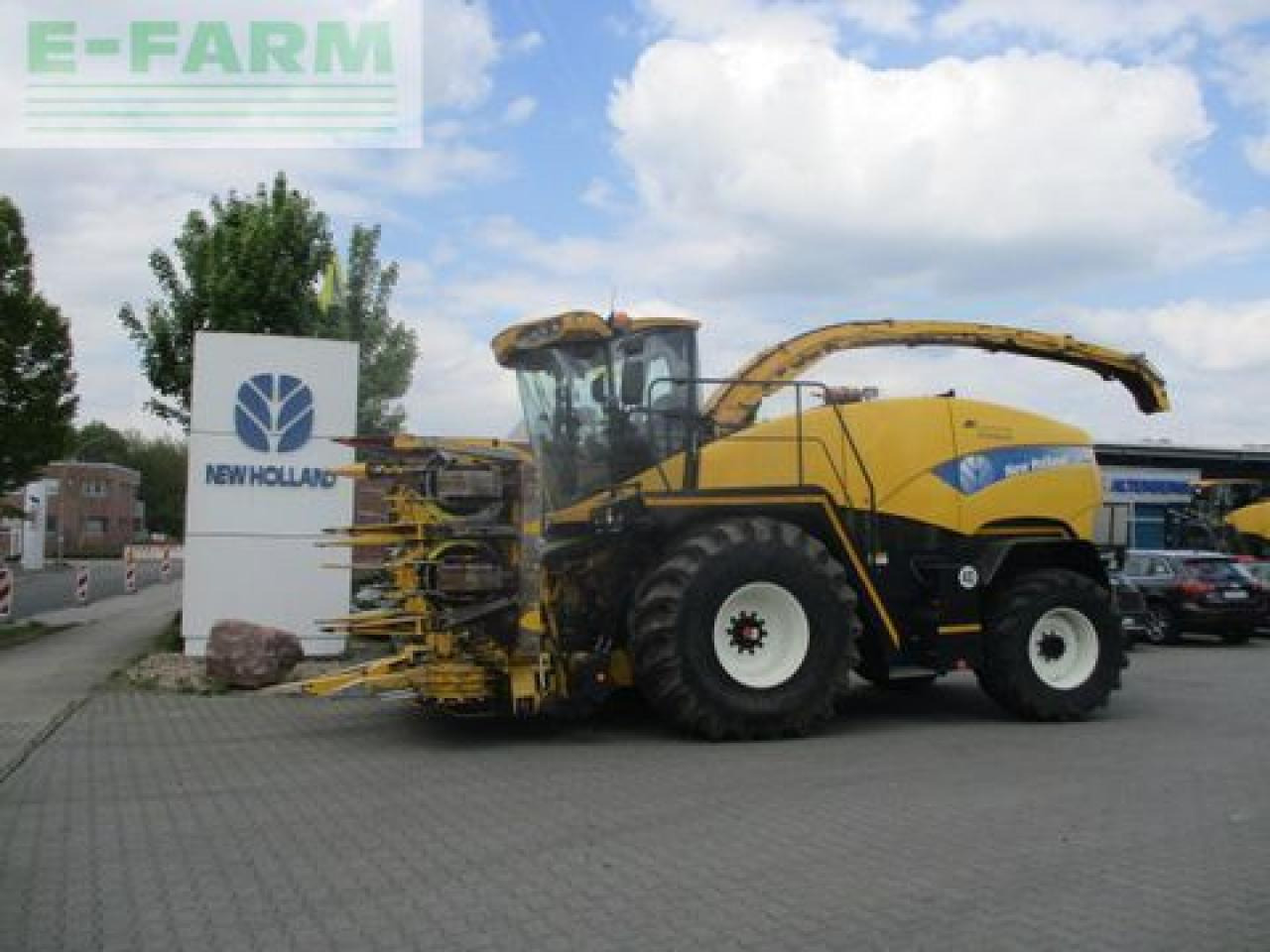 New Holland fr 9050 / fr9050 - Силажокомбайн: снимка 1 New Holland fr 9050 / fr9050 - Силажокомбайн: снимка 1