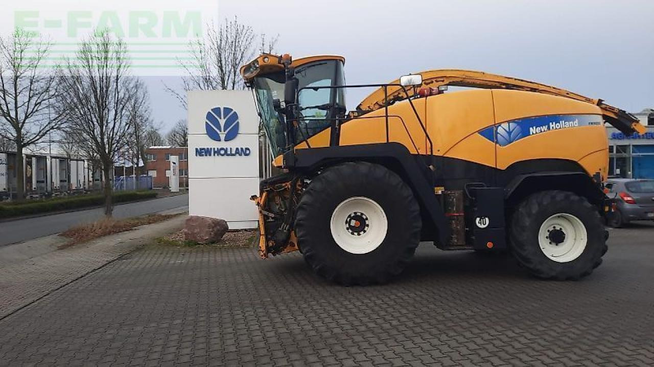 New Holland fr9060 / fr 9060 - Силажокомбайн: снимка 1 New Holland fr9060 / fr 9060 - Силажокомбайн: снимка 1