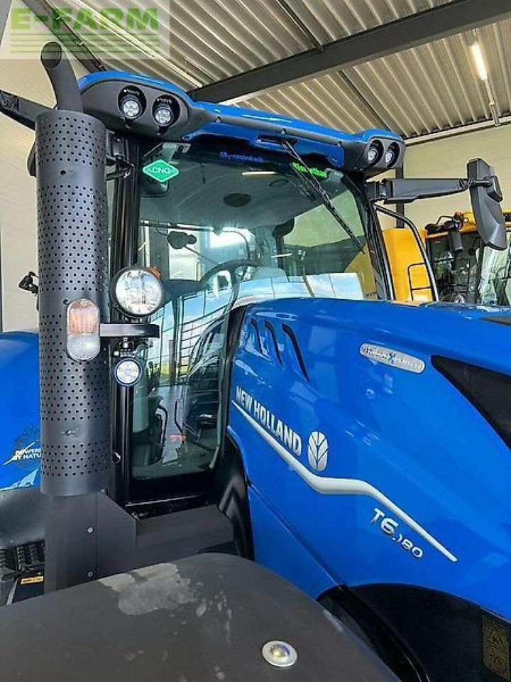 New Holland methangas-traktor t6.180 methane power *lagernd* Methane Power - Трактор: снимка 4 New Holland methangas-traktor t6.180 methane power *lagernd* Methane Power - Трактор: снимка 4