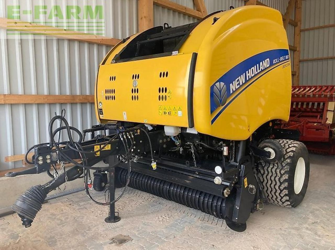 New Holland rb 180 c demo 2020 - Сламопреса за квадратни бали: снимка 1 New Holland rb 180 c demo 2020 - Сламопреса за квадратни бали: снимка 1