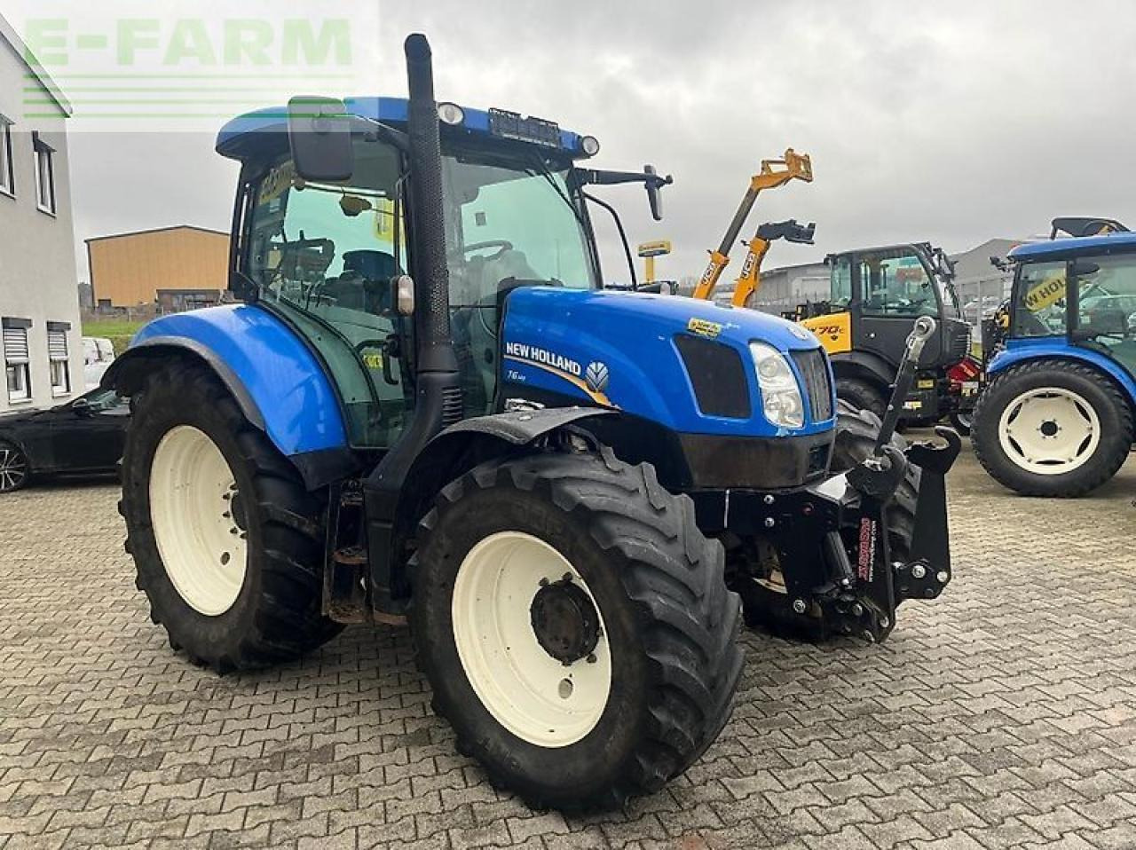 New Holland t 6.140 ec - Трактор: снимка 2 New Holland t 6.140 ec - Трактор: снимка 2