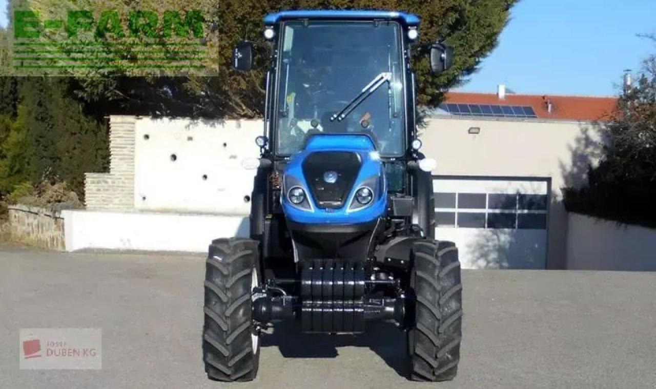 New Holland t4.100 f/n/v (stage v) F - Трактор: снимка 2 New Holland t4.100 f/n/v (stage v) F - Трактор: снимка 2