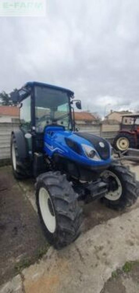 New Holland t4 120 f - Трактор: снимка 2 New Holland t4 120 f - Трактор: снимка 2