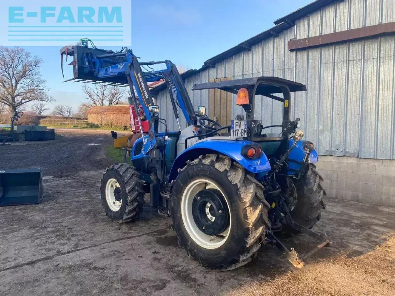 New Holland t4 75 s S - Трактор: снимка 4 New Holland t4 75 s S - Трактор: снимка 4