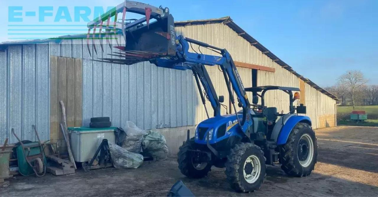 New Holland t4 75 s S - Трактор: снимка 1 New Holland t4 75 s S - Трактор: снимка 1