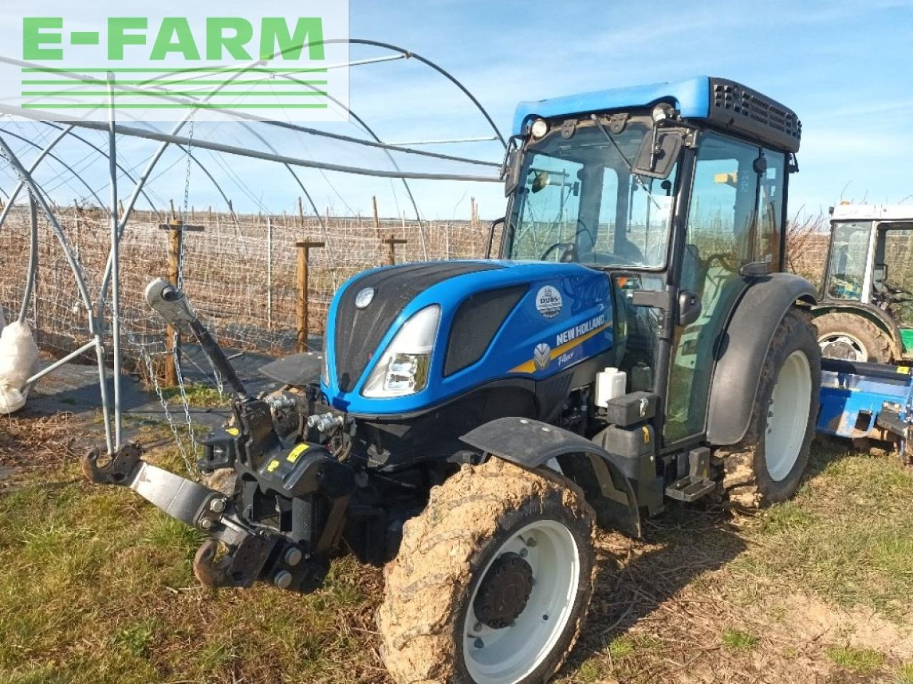 New Holland t4.80 f F - Трактор: снимка 1 New Holland t4.80 f F - Трактор: снимка 1
