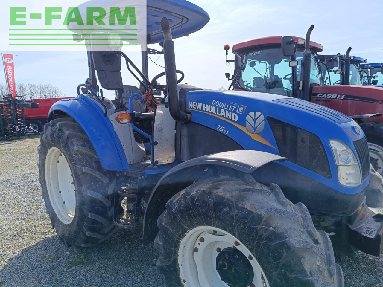 New Holland t5.115dc - Трактор: снимка 3 New Holland t5.115dc - Трактор: снимка 3