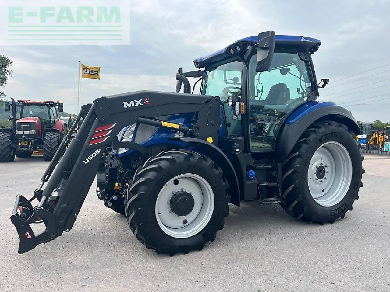 New Holland t5.140 - Трактор: снимка 1 New Holland t5.140 - Трактор: снимка 1
