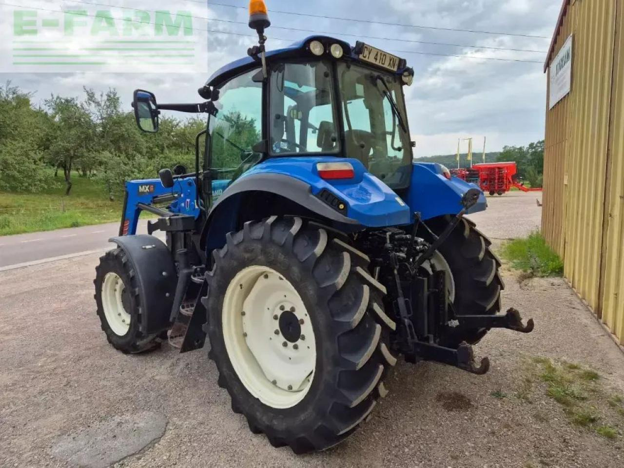New Holland t5.95 - Трактор: снимка 4 New Holland t5.95 - Трактор: снимка 4
