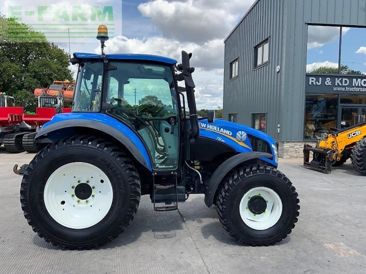 New Holland t5.95 tractor (st23758) - Трактор: снимка 1 New Holland t5.95 tractor (st23758) - Трактор: снимка 1