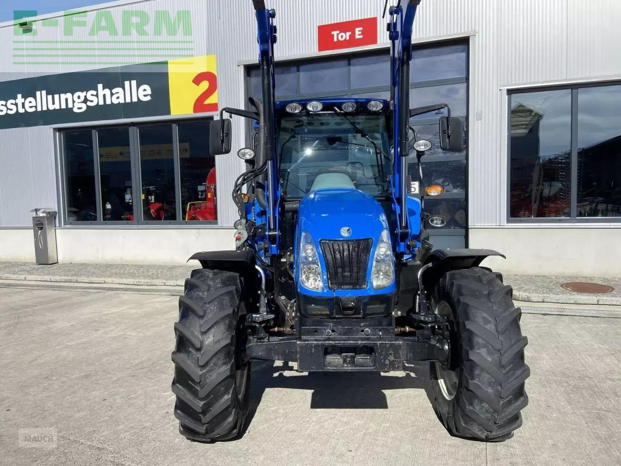New Holland t5030 - Трактор: снимка 2 New Holland t5030 - Трактор: снимка 2