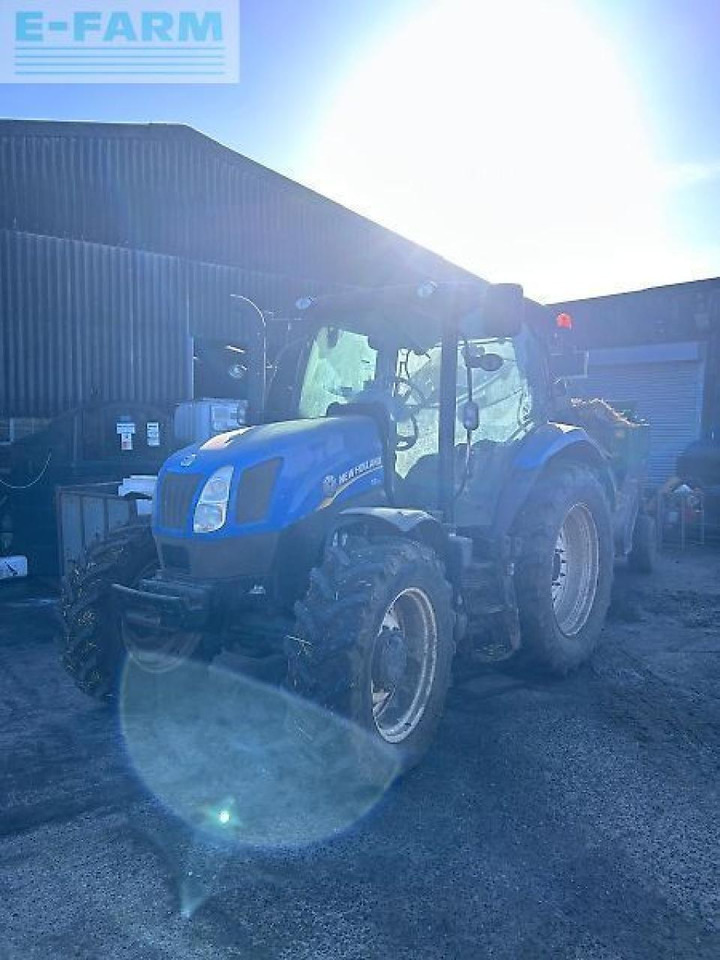 New Holland t6.140 - Трактор: снимка 5 New Holland t6.140 - Трактор: снимка 5