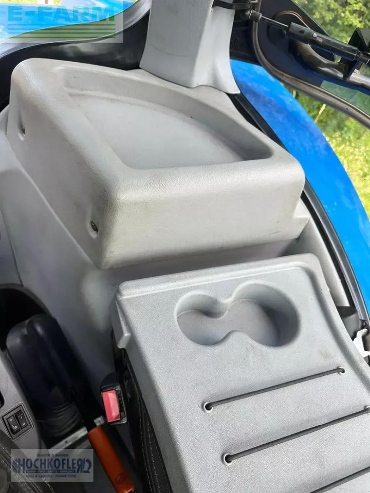 New Holland t6.175 dynamic command (stage v) - Трактор: снимка 5 New Holland t6.175 dynamic command (stage v) - Трактор: снимка 5