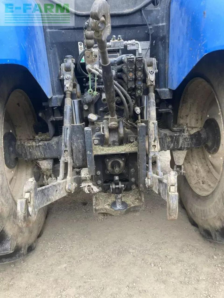 New Holland t6.175 electro command - Трактор: снимка 4 New Holland t6.175 electro command - Трактор: снимка 4