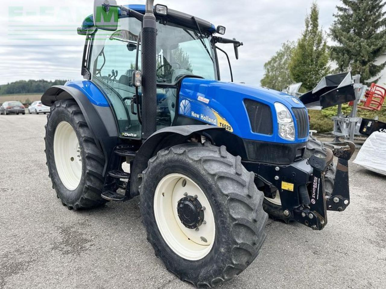 New Holland t6020 delta Delta - Трактор: снимка 2 New Holland t6020 delta Delta - Трактор: снимка 2