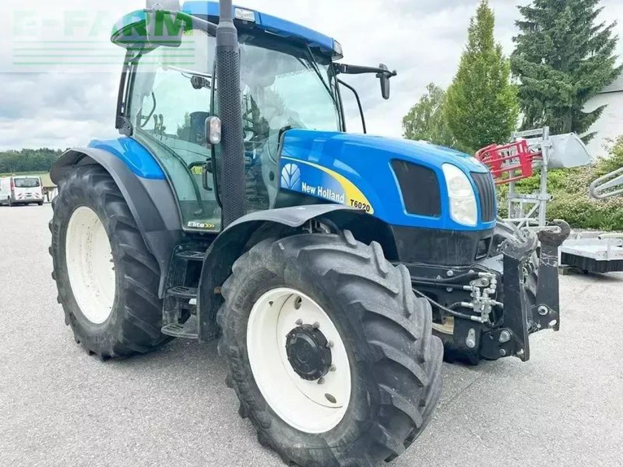 New Holland t6020 delta Delta - Трактор: снимка 2 New Holland t6020 delta Delta - Трактор: снимка 2